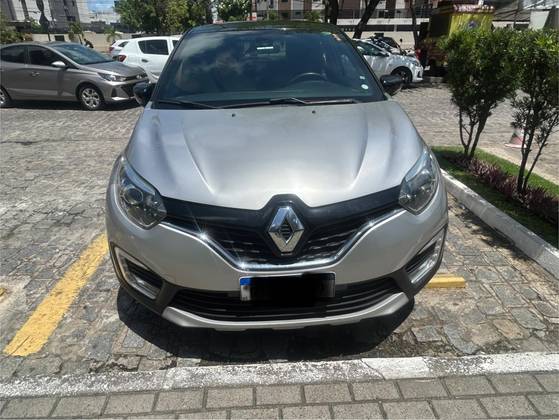 RENAULT CAPTUR 2.0 16V HI-FLEX INTENSE AUTOMÁTICO RENAULT CAPTUR 2.0 16V HI-FLEX INTENSE AUTOMÁTICO